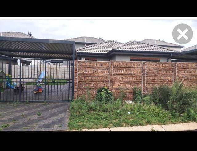 3 BEDROOM HOUSE FOR SALE IN ALBERTSDAL